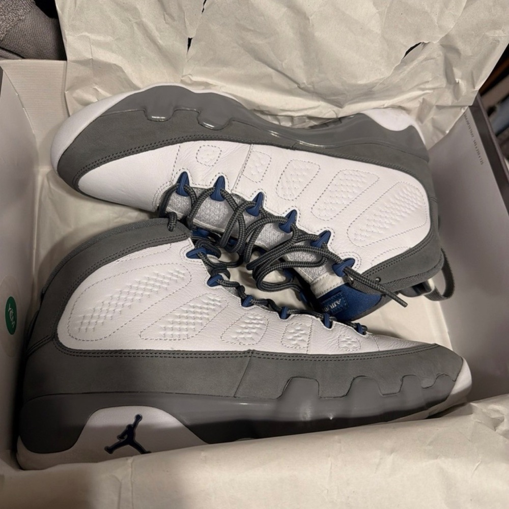 Jordan 9 Retro White/French Blue-flint Grey Size 9.5